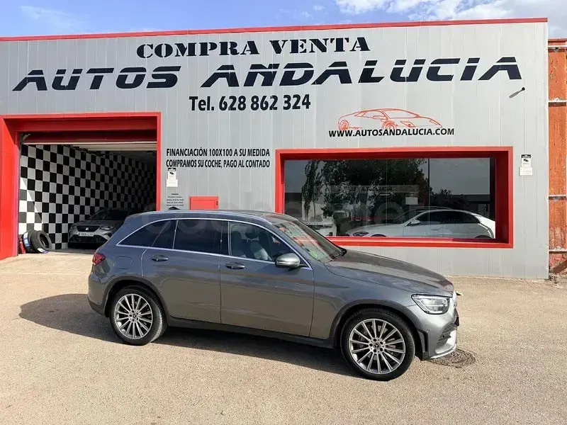 Usado Mercedes GLC200 163 CV (119 kW) 2021 Gris / plata SUV