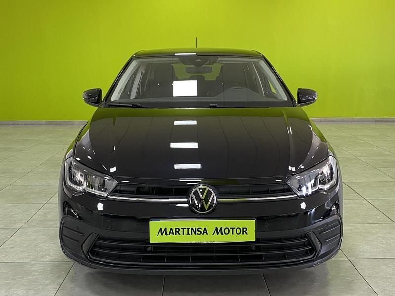 Usado VW Polo 95 CV (69 kW) 2025 Negro Utilitario
