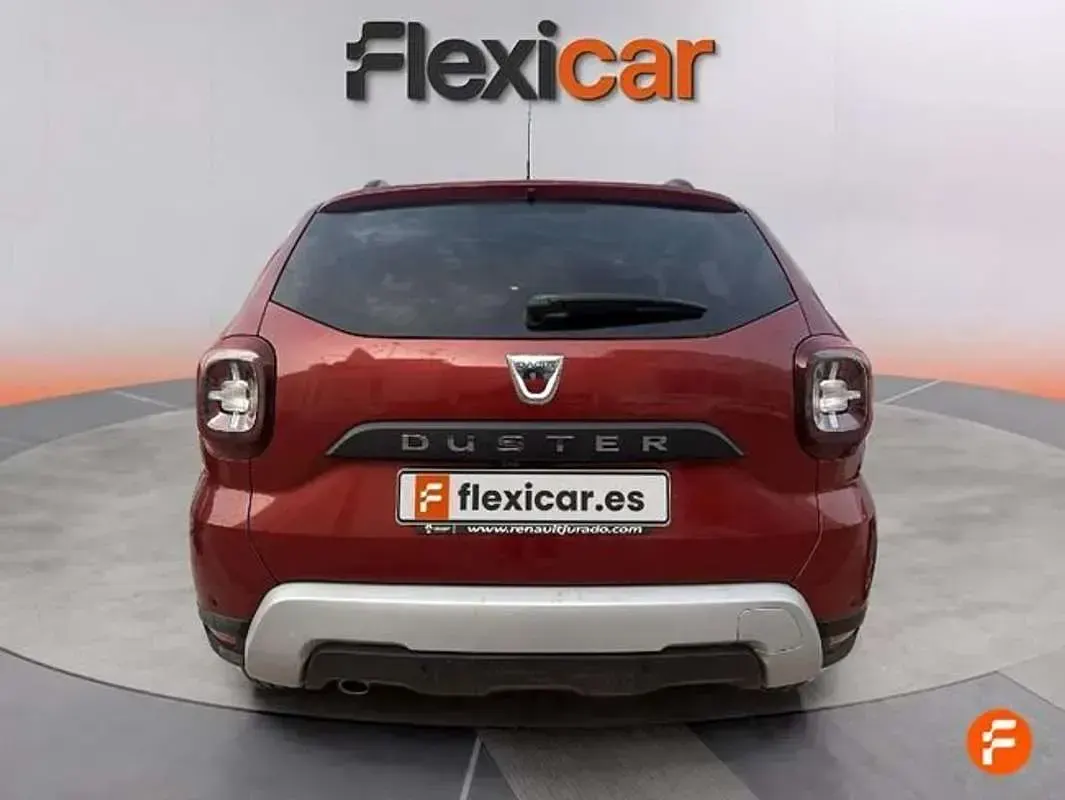 Usado Dacia Duster Comfort 131 CV (96 kW) 2020 Rojo SUV