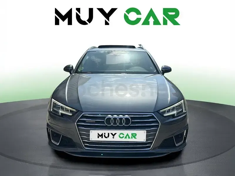 Usado Audi A4 Business 286 CV (210 kW) 2019 Gris / plata Familiar