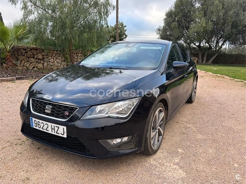 Usado Seat Leon FR 150 CV (110 kW) 2014 Negro Berlina
