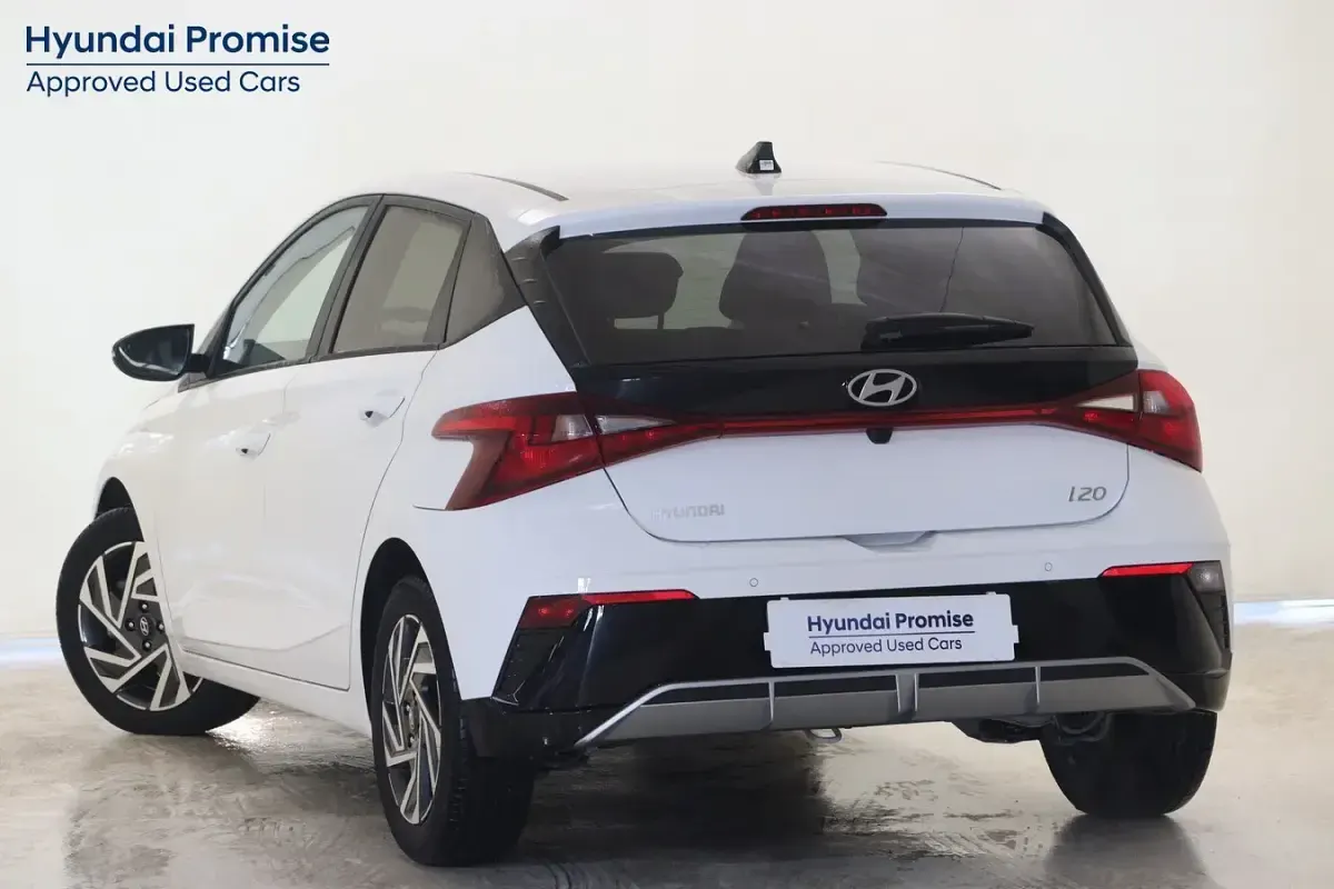 Usado Hyundai i20 99 CV (72 kW) 2025 Utilitario