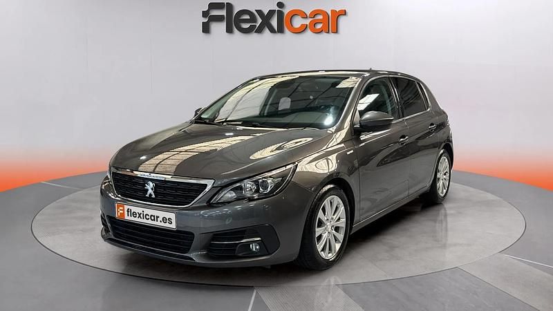 Usado Peugeot 308 Style 131 CV (96 kW) 2020 Gris Utilitario