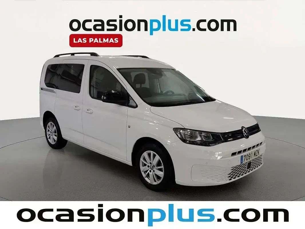 Usado VW Caddy Maxi 102 CV (75 kW) 2025 Blanco Monovolumen