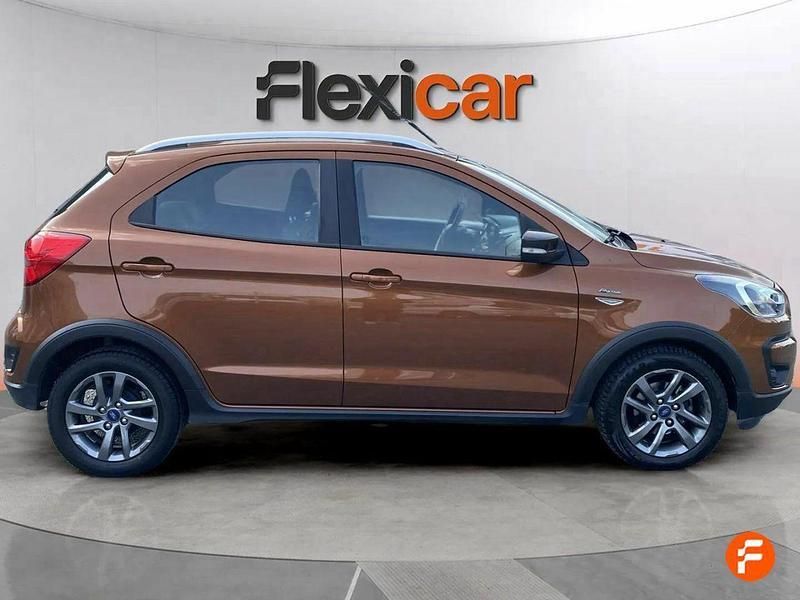Usado Ford Ka Active 95 CV (69 kW) 2019 Naranja Utilitario