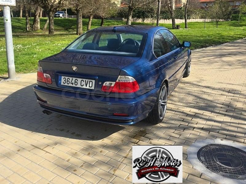 Usado BMW 325 192 CV (141 kW) 2002 Azul Coupe