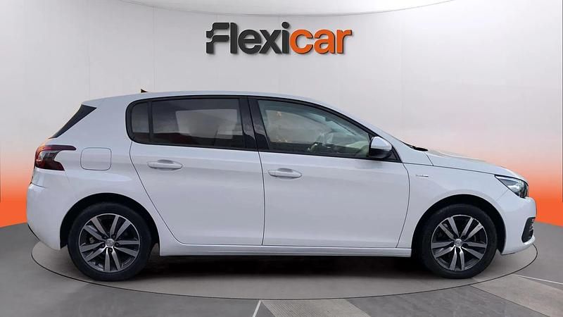 Usado Peugeot 308 Style 131 CV (96 kW) 2020 Blanco Utilitario