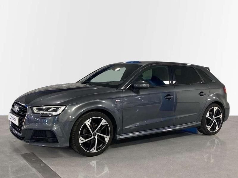 Usado Audi A3 Sportback S-Line 150 CV (110 kW) 2020 Gris Utilitario