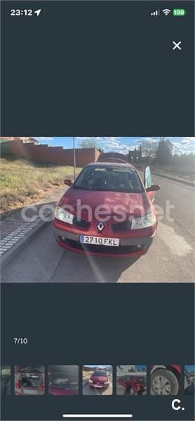 Usado Renault Mégane II Dynamique 105 CV (77 kW) 2006 Granate Berlina