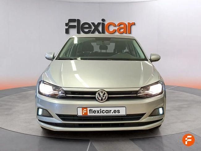 Usado VW Polo Advance 95 CV (69 kW) 2018 Gris Utilitario