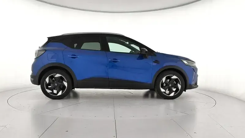 Usado Renault Captur Techno 100 CV (73 kW) 2025 Azul SUV
