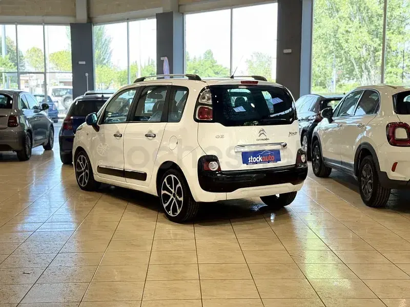 Usado Citroën C3 Picasso 92 CV (67 kW) 2014 Blanco Monovolumen