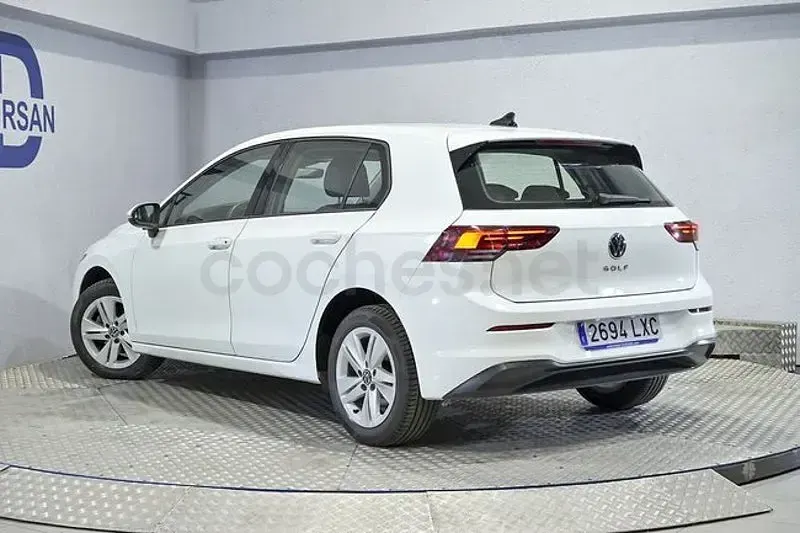 Usado VW Golf VIII 115 CV (84 kW) 2022 Blanco Berlina