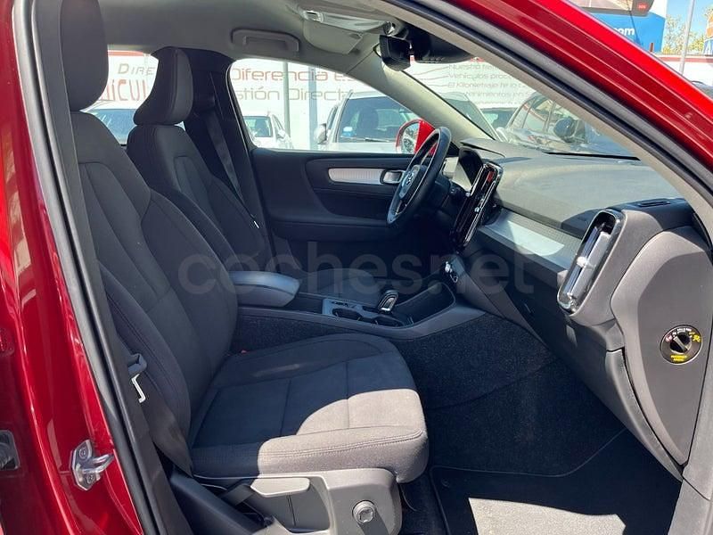 Usado Volvo XC40 Inscription 211 CV (155 kW) 2021 Rojo SUV