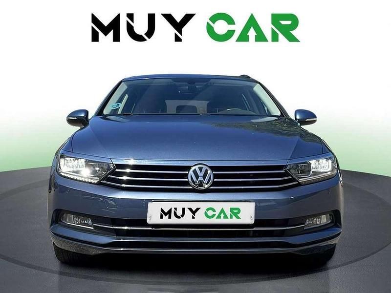 Usado VW Passat Advance 150 CV (110 kW) 2016 Azul Familiar