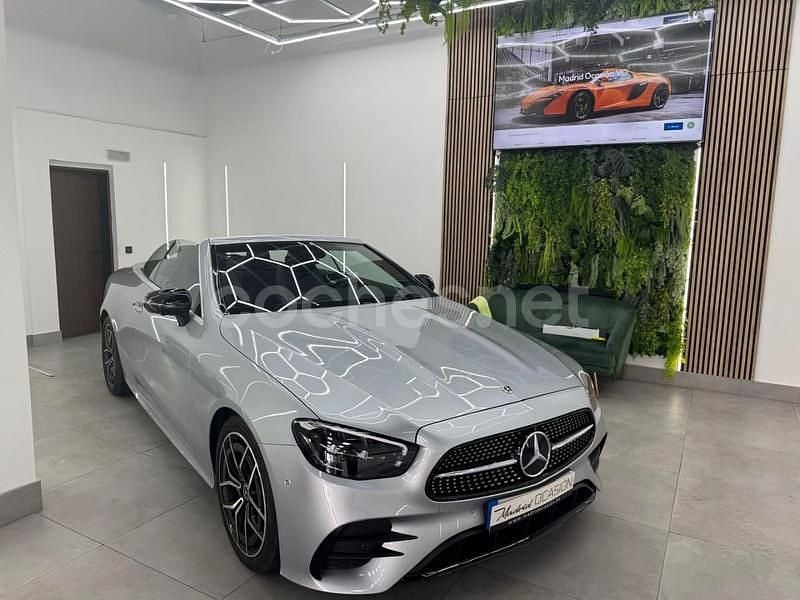 Gris / plata Usado 2023 Mercedes E220 Descapotable | 59.990 € (Precio justo) - Imagen 1/4