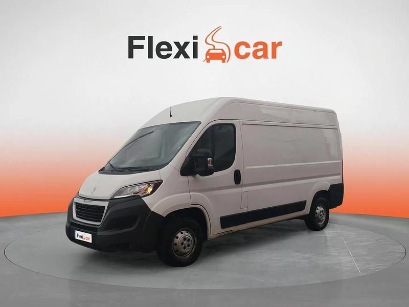 Usado Peugeot Boxer 140 CV (102 kW) 2020 Blanco Van