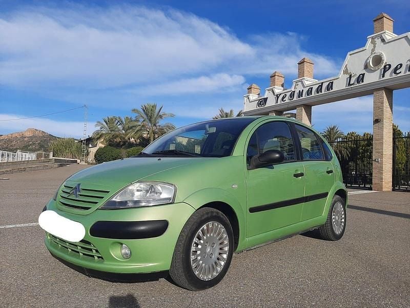 Verde Usado 2003 Citroën C3 Exclusive | 3300 € (Precio justo) - Imagen 1/4