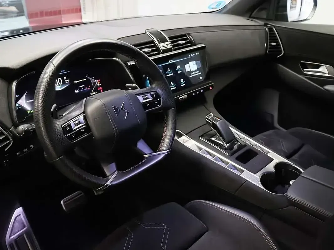 Usado DS Automobiles DS7 Crossback Performance Line Plus 360 CV (264 kW) 2024 Gris SUV