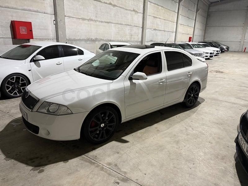 Usado Skoda Octavia RS 170 CV (125 kW) 2009 Blanco Berlina