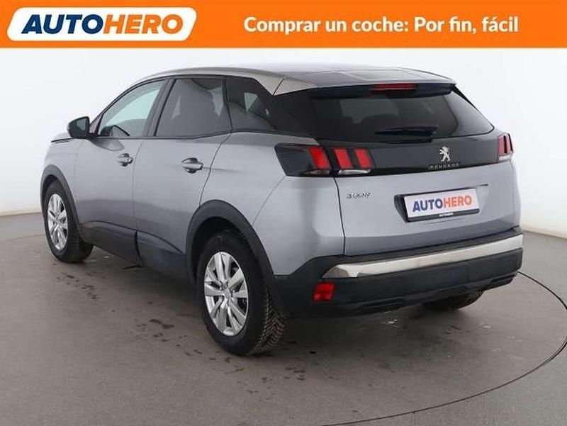 Usado Peugeot 3008 Active 131 CV (96 kW) 2018 Gris SUV
