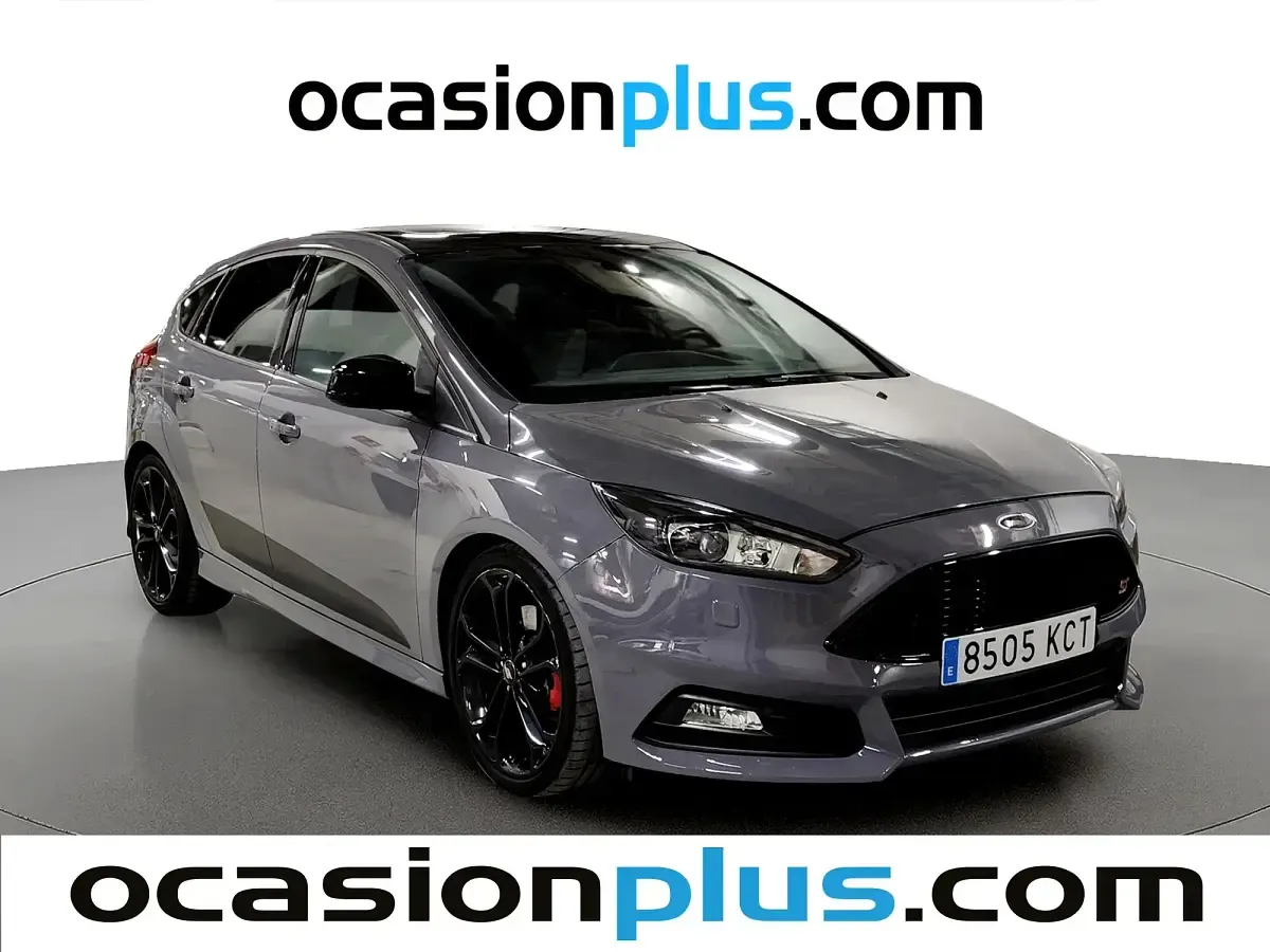 Usado Ford Focus ST 250 CV (183 kW) 2017 Gris