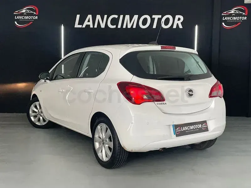 Usado Opel Corsa Color Edition 90 CV (66 kW) 2017 Blanco Utilitario