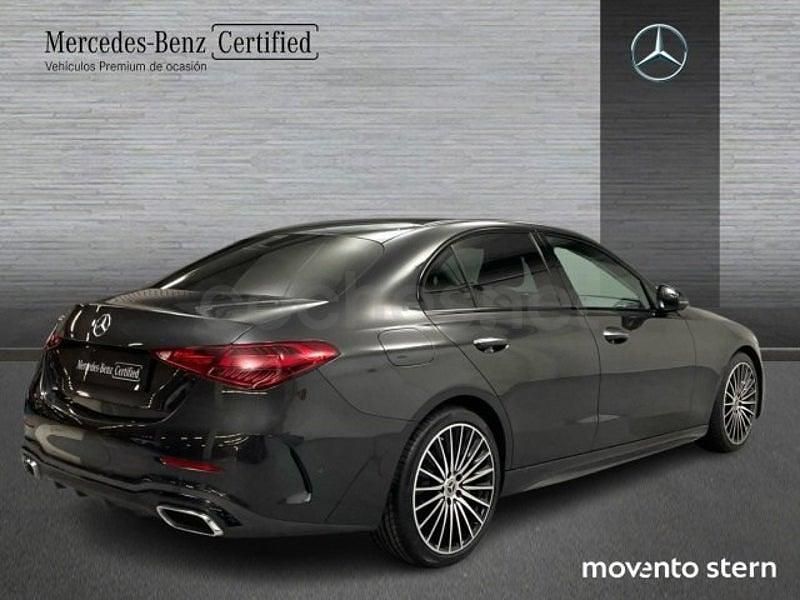 Usado Mercedes C220 200 CV (147 kW) 2023 Gris / plata Berlina