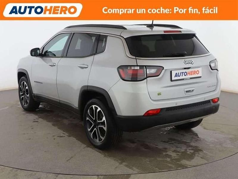 Usado Jeep Compass Limited 131 CV (96 kW) 2023 Gris SUV