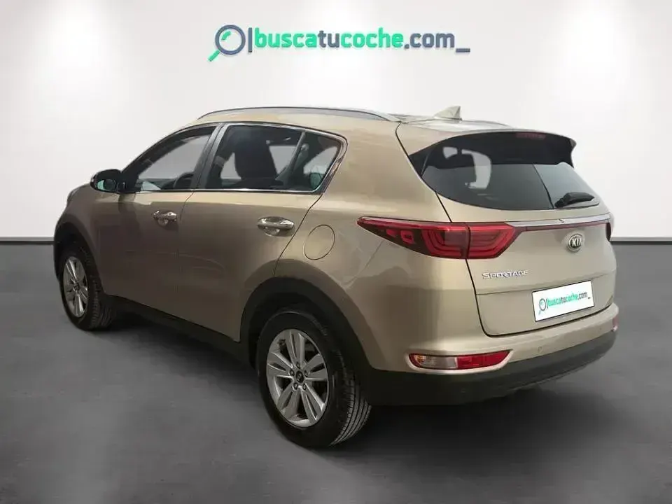 Usado Kia Sportage 132 CV (97 kW) 2018 Beige SUV