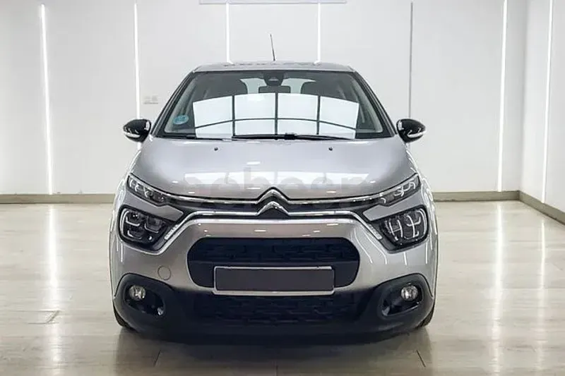 Usado Citroën C3 PureTech 83 CV (61 kW) 2024 Gris / plata Berlina