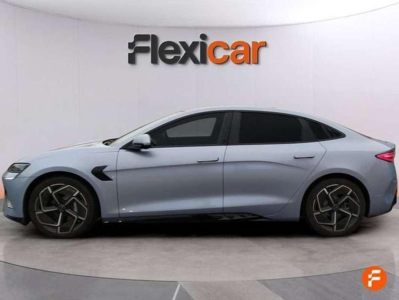 Usado BYD Seal 389 kW (530 CV) 2025 Gris Berlina
