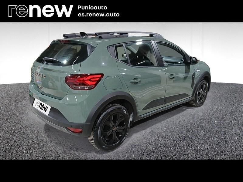 Usado Dacia Sandero Extreme 101 CV (74 kW) 2025 Verde Berlina