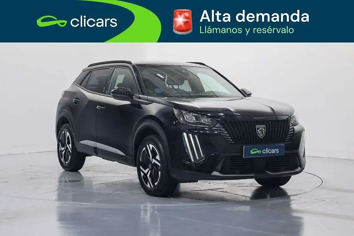 Usado Peugeot 2008 Allure 136 CV (100 kW) 2025 Negro SUV