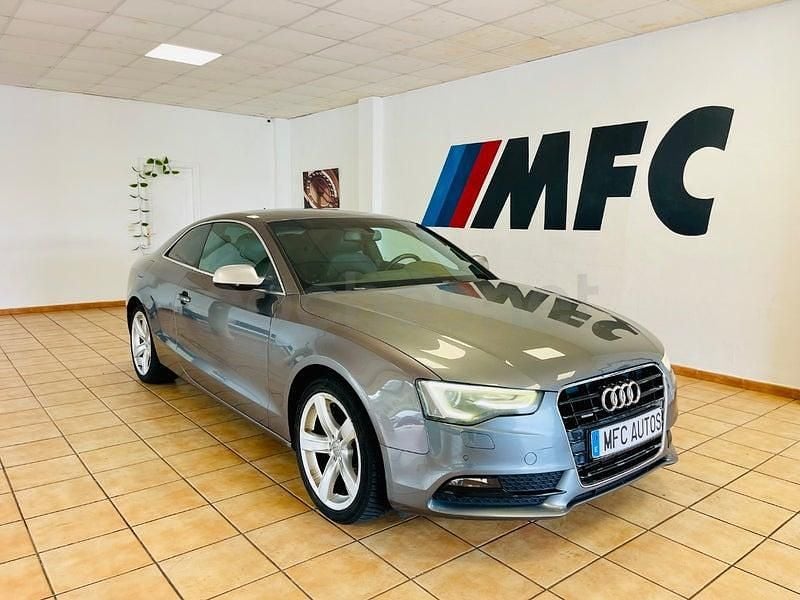 Usado Audi A5 Exclusive 211 CV (155 kW) 2013 Gris / plata Coupe