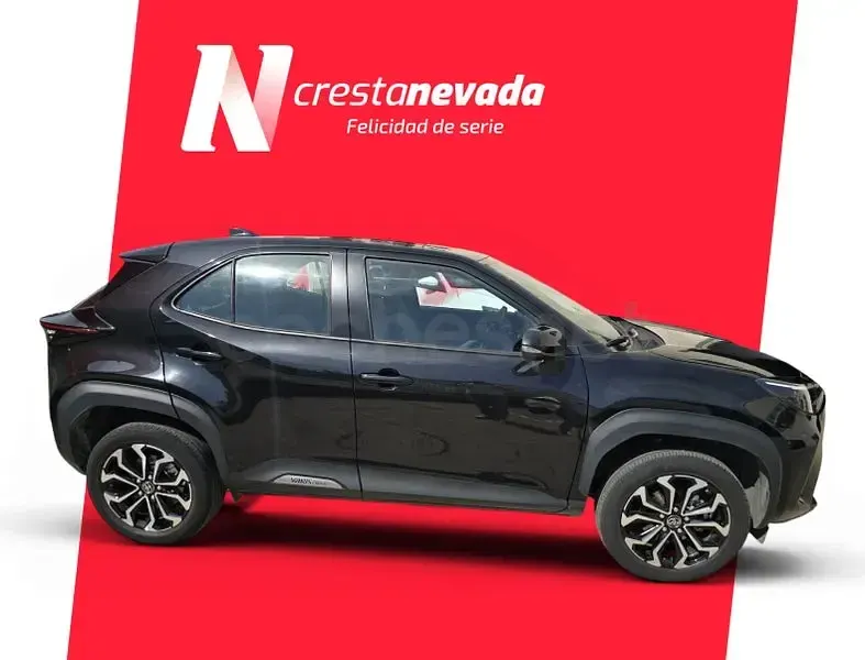 Usado Toyota Yaris Cross Active 116 CV (85 kW) 2023 Negro SUV