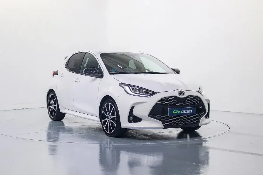 Usado Toyota Yaris Hybrid Sport 116 CV (85 kW) 2022