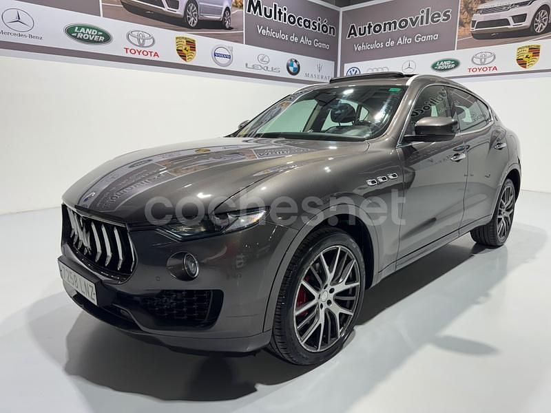 Gris / plata Usado 2018 Maserati Levante SUV | 29.990 € (Un poco caro) - Imagen 1/4