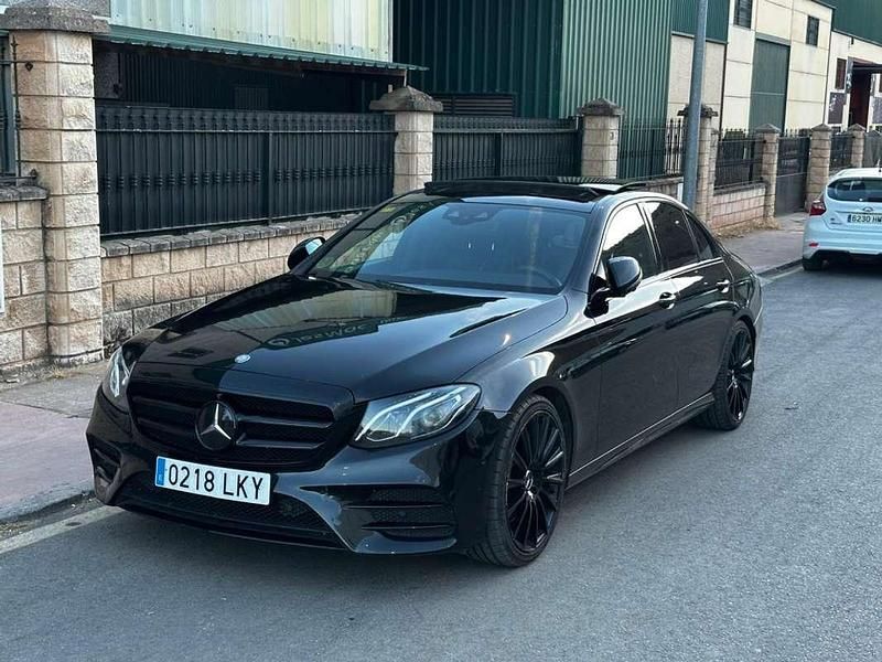 Negro Usado 2017 Mercedes E300 Elegance Familiar | 22.000 € - Imagen 1/4