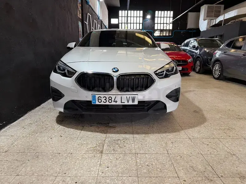 Usado BMW 218 150 CV (110 kW) 2022 Blanco Coupe