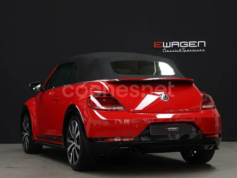 Usado VW Beetle R-line 150 CV (110 kW) 2018 Rojo Utilitario