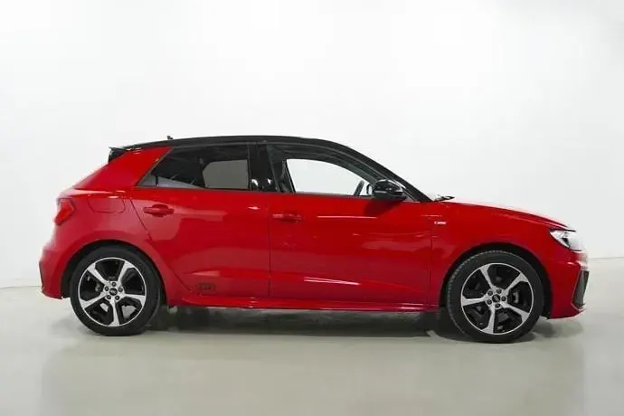 Usado Audi A1 110 CV (80 kW) 2022 SUV