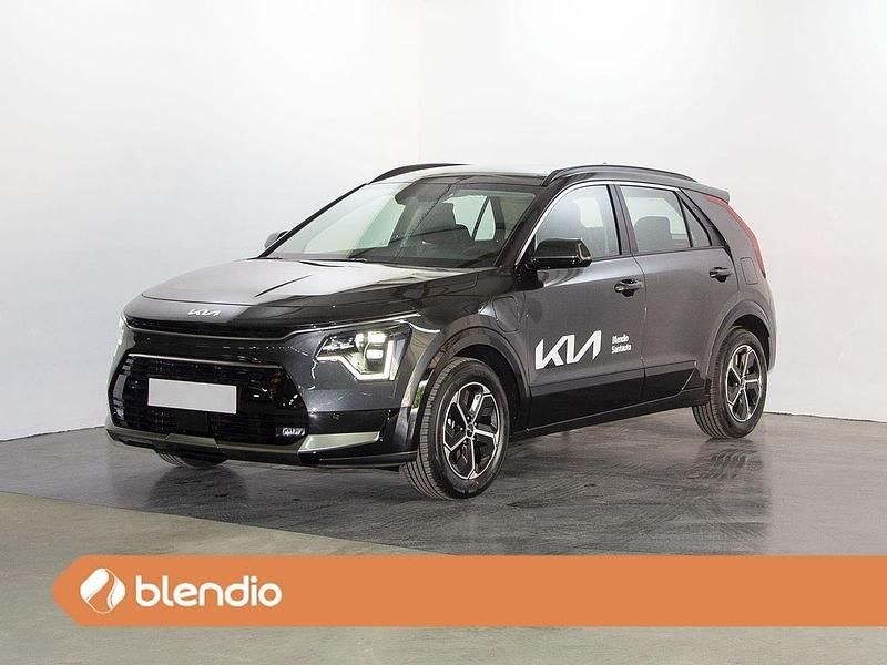 Gris Usado 2023 Kia Niro SUV | 36.991 € - Imagen 1/4