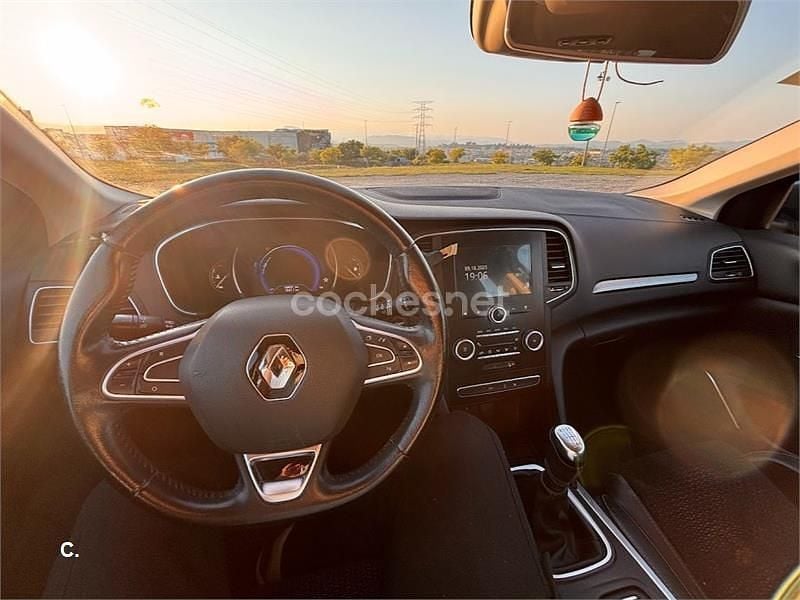Azul Usado 2016 Renault Mégane III Business Berlina | 8500 € (Precio justo) - Imagen 1/4