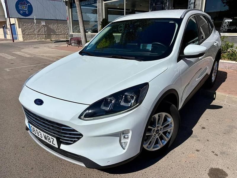 Usado Ford Kuga ST-Line 190 CV (139 kW) 2022 Blanco SUV