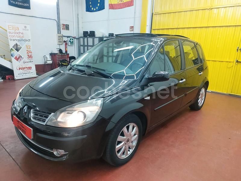 Negro Usado 2009 Renault Scénic III Dynamique Monovolumen | 3999 € (Buen precio) - Imagen 1/4