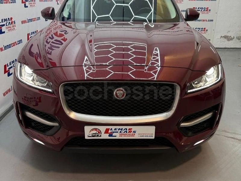 Usado Jaguar F-Pace R-Sport 300 CV (220 kW) 2017 Granate SUV