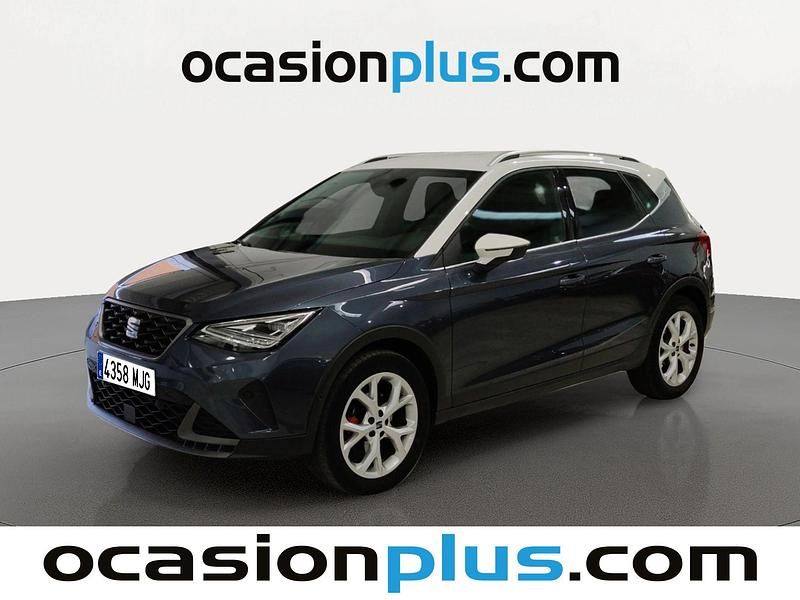 Gris Usado 2023 Seat Arona FR SUV | 18.355 € (Buen precio) - Imagen 1/4