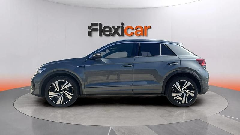 Usado VW T-Roc R-line 150 CV (110 kW) 2025 Negro SUV