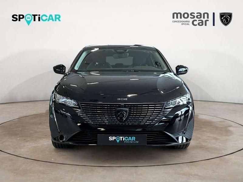 Usado Peugeot 308 Allure 136 CV (100 kW) 2024 Negro Utilitario